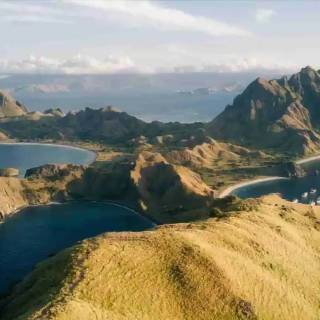 Padar Island wallpaper