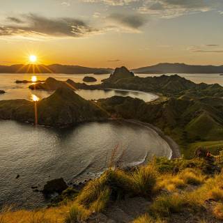 Padar Island wallpaper