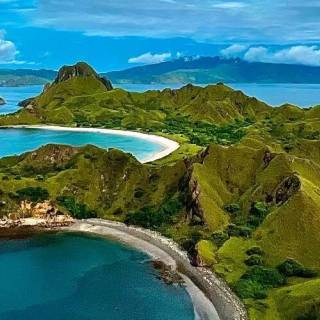 Padar Island wallpaper