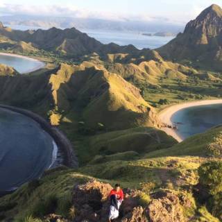 Padar Island wallpaper