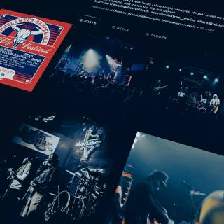 Treaty Oak Revival wallpaper