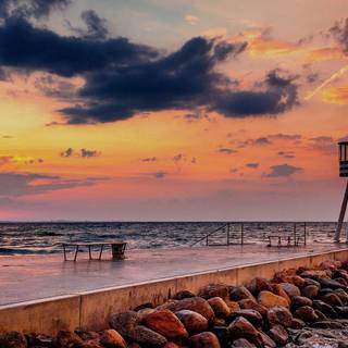 Klampenborg wallpaper