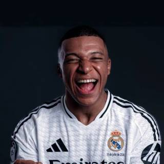 Mbappe Real Madrid iPhone wallpaper