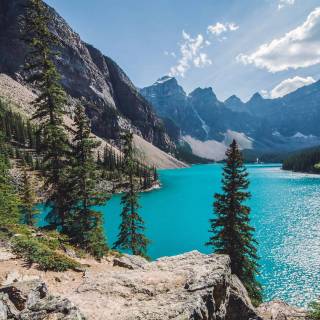 Spring lake 4k wallpaper