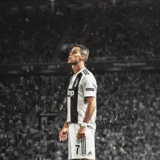 Cristiano Ronaldo iPhone 4k wallpaper