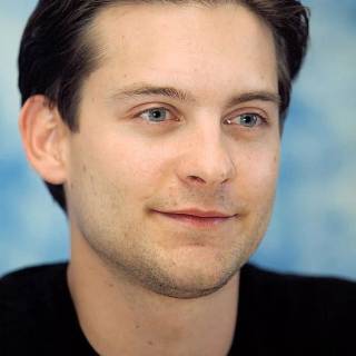 Tobey Maguire iPhone wallpaper
