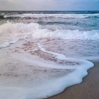 Aesthetic beach iPhone wallpaper