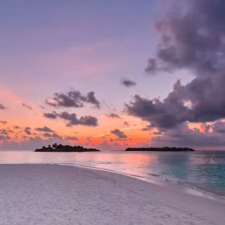 Aesthetic beach iPhone wallpaper