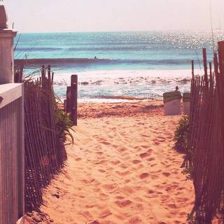 Aesthetic beach iPhone wallpaper