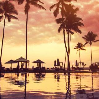 Aesthetic beach iPhone wallpaper