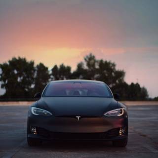 Tesla Roadster iPhone wallpaper