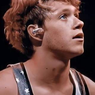Niall Horan iPhone wallpaper