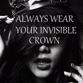 Crown and quotes wallpaper