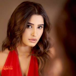 Rasha Thadani wallpaper