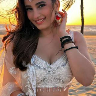 Rasha Thadani wallpaper