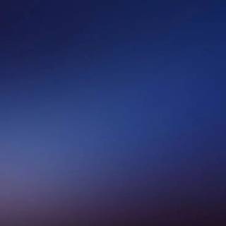 Blurry blue wallpaper