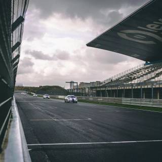 Race track 4k wallpaper