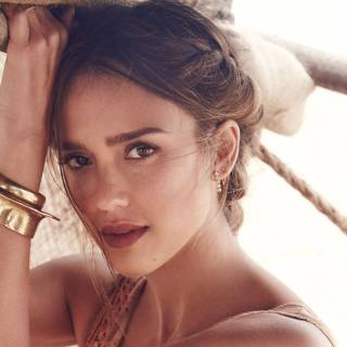 Jessica Alba 4k wallpaper