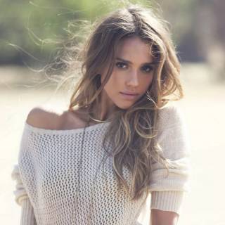 Jessica Alba 4k wallpaper