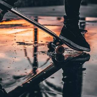 Skateboarding phone wallpaper