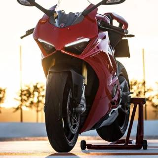 Ducati Panigale phone wallpaper