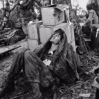 Realistic war wallpaper