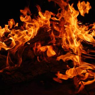 Gigantic fire wallpaper