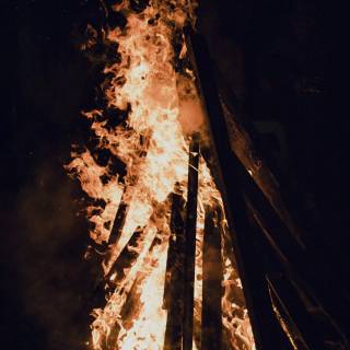 Gigantic fire wallpaper