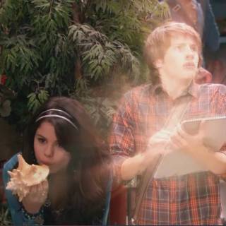 Wizards of Waverly Place Alex Russo and Mason Greybeck