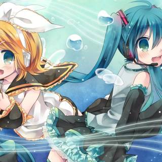 Kagamine Rin and Hatsune Miku wallpaper