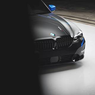 BMW G21 wallpaper