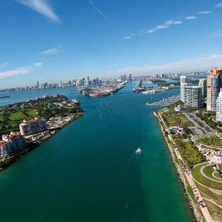 Miami city 4k wallpaper