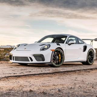 Porsche 911 Gt3 Rs 4k desktop wallpaper