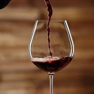 Wine iPhone wallpaper