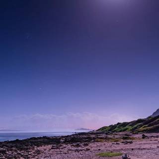 Moonlight seascape wallpaper
