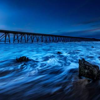 Moonlight seascape wallpaper