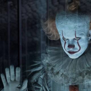 Pennywise and Batman wallpaper