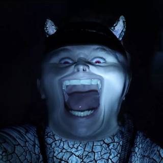 Uncle Samsonite wallpaper