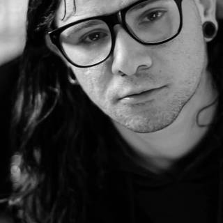 Skrillex iPhone wallpaper