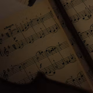 Music notes iPhone wallpaper