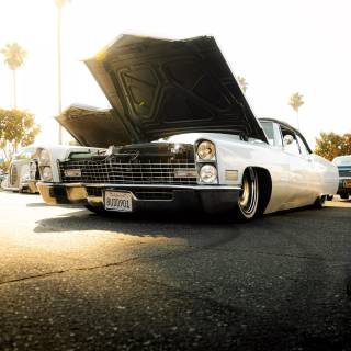 Old car iPhone wallpaper