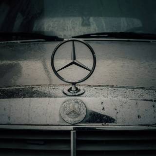 Old car iPhone wallpaper