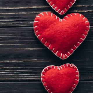 iPhone 11 love wallpaper