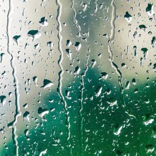 Water on glass wallpaper