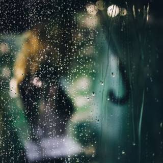 Water on glass wallpaper