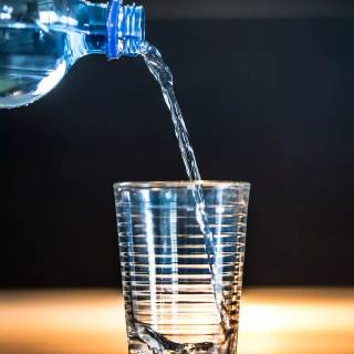 Water on glass wallpaper