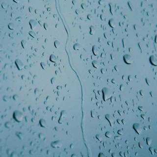 Water on glass wallpaper