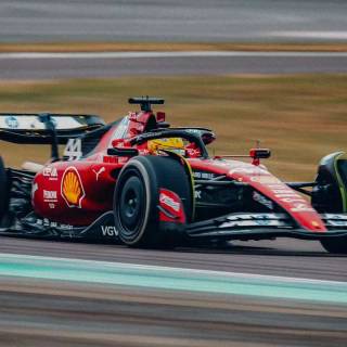 Hamilton Ferrari 2025 wallpaper