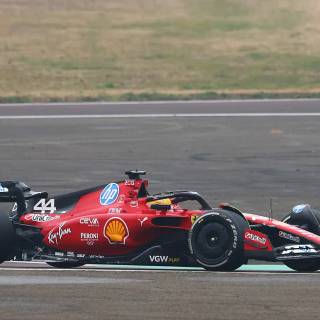 Lewis Hamilton F1 Ferrari desktop wallpaper