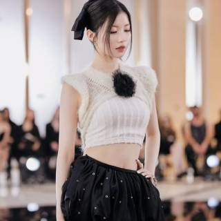 Asa Babymonster wallpaper